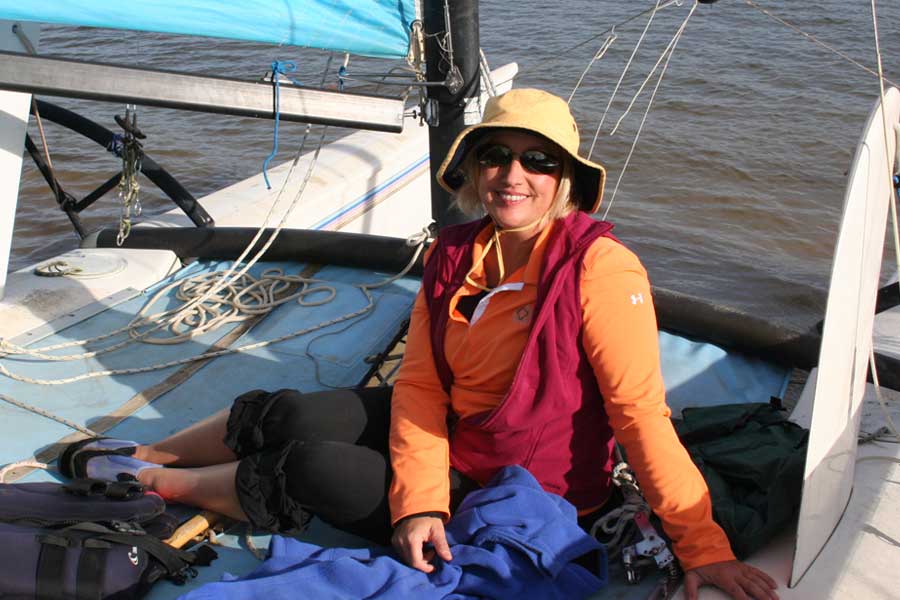 Sail on Hoover Reservoir with your friends